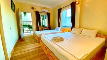 Soundproofing, free WiFi