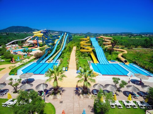 Water Village - The Suites