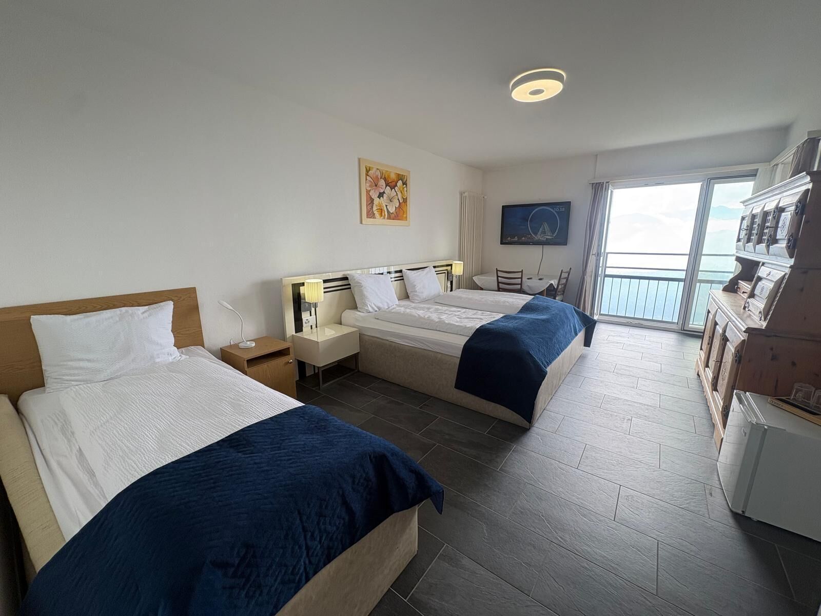 Superior-Dreibettzimmer, Mehrere Betten, Balkon, Seeblick | Blick auf den See