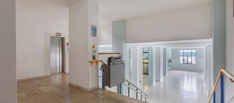 GuestHost - Comfortable Apartment with Sea View