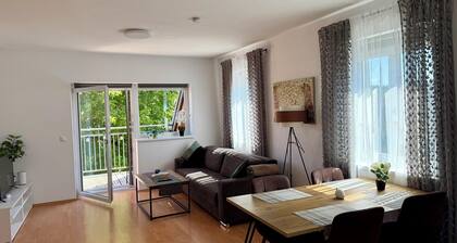 Mc Home Self Check-In Loftartiges großes Apartment mit Balkon DG06 Dobl bei Graz