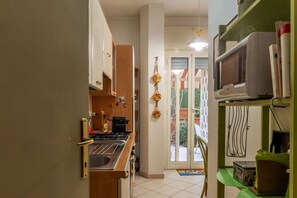 Microwave, oven, stovetop, toaster