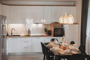 Apartment, 2 Bedrooms, Smoking, Balcony | Dining room - Apartment Lumary Zadar (Zadar)