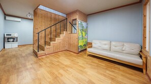 Basic Room, 3 Bedrooms (Milky Way Room (Group/BBQ)) | Exterior