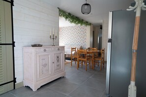 Interior - Cosy ground-floor cottage (Chabottes)