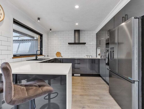 Dream beachside escape, three-minute walk from the stunning Cabarita Beach.