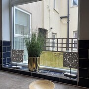 Golden Triangle Townhouse