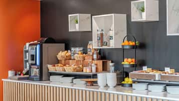 Daily buffet breakfast (EUR 12 per person)