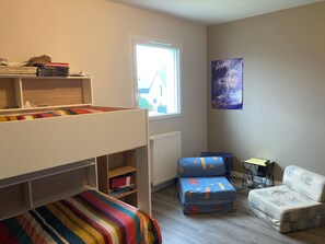 4 bedrooms, iron/ironing board, travel crib, WiFi