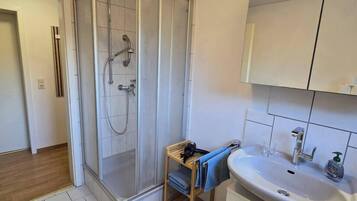 Haartrockner, Handtücher