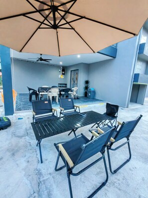 Property grounds - Comfy Tok Sira Home Kuantan 5 BR (Kuantan)