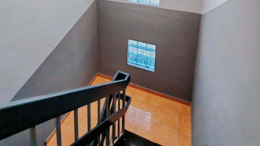 Comfy Tok Sira Home Kuantan 5 BR