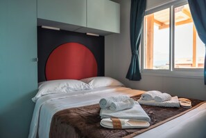 Mobile Home, 3 Bedrooms, Non Smoking, Kitchenette