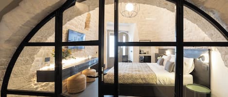 1 Schlafzimmer, Zimmersafe, Schreibtisch, kostenloses WLAN