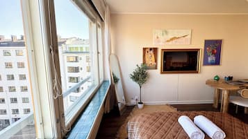 1 bedroom, desk, iron/ironing board, free WiFi