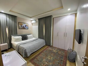 Economy Apartment, Balcony, City View