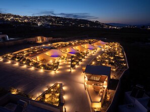 Aerial view - Illusion Suites (Santorini)