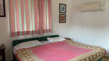 Deluxe Double Room | Free WiFi