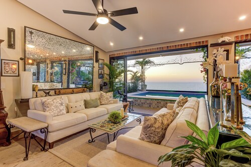 Casa Periquito - Stunning 5BR Villa Private Pool Centro Ocean Views