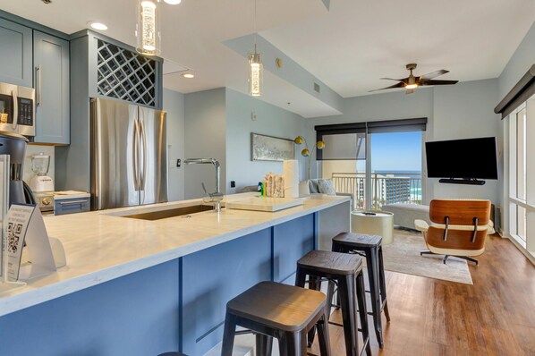 Fridge, microwave, oven, stovetop - 1BR 8th Floor Luau, spanning views of a lagoon pool and the Gulf at Sandestin Golf & Beach Resort (Miramar Beach)