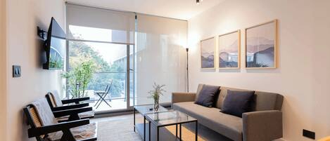 Televisión, oficina