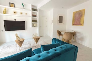 Living area - The Clock House Malaga  (Malaga)