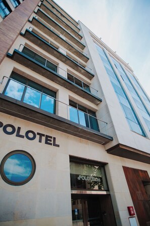 Front of property - Polotel (Valladolid)
