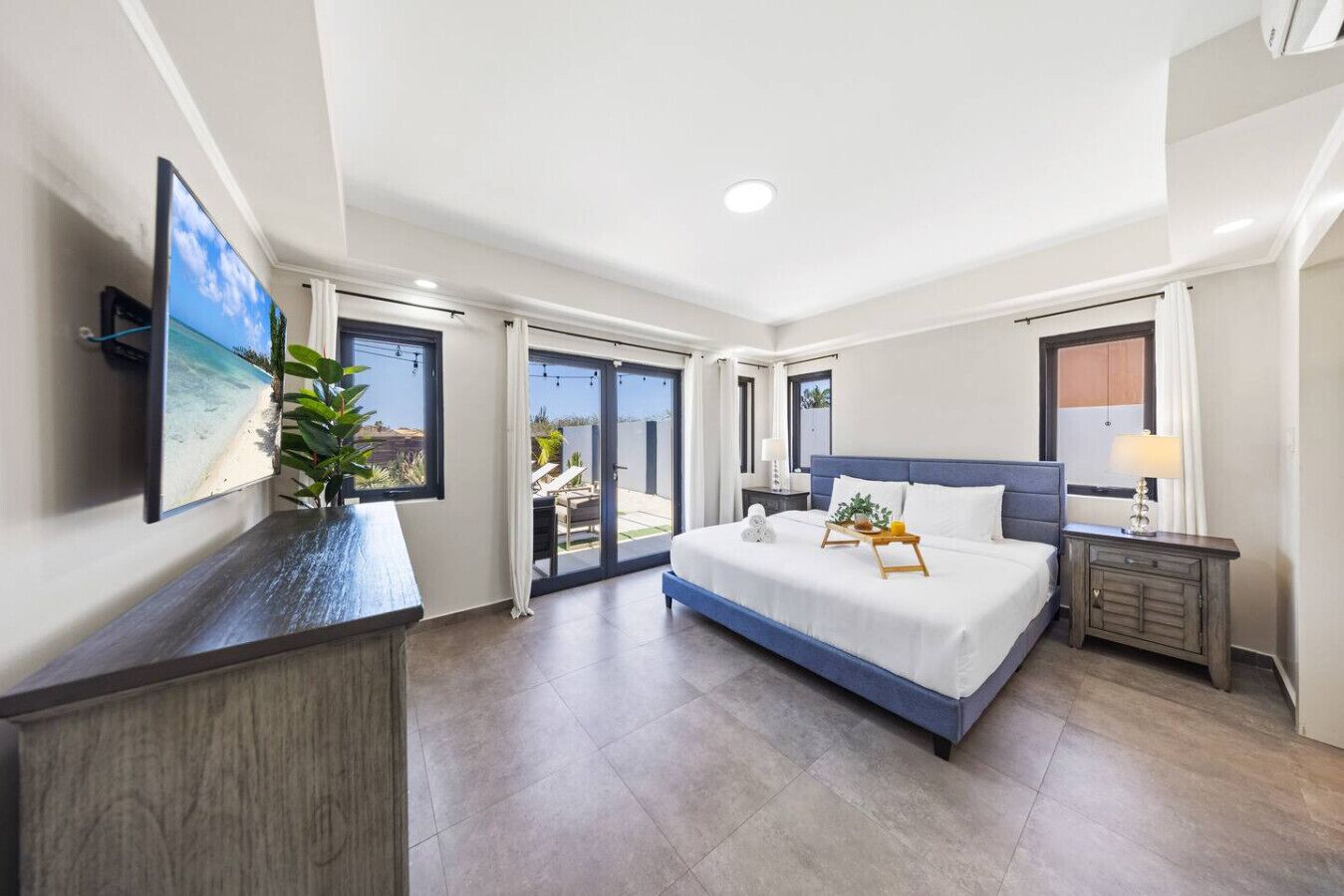 3 Schlafzimmer, Zimmersafe, Schreibtisch, Bügeleisen/Bügelbrett