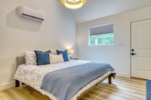 1 chambre, fer et planche à repasser, accès au Wi-Fi (inclus)