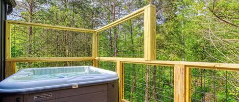 Tina de hidromasaje al aire libre