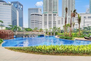 Outdoor pool - Caveno by Kozystay - Setiabudi (Jakarta)