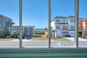 Interior - Beautiful 3 Bedroom 2 Bath House, 2nd Row, Ocean Views, Sleeps 7 (Oak Island)