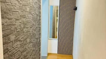 ベーシック アパートメント 2 ベッドルーム 禁煙 キッチン | 3 室のベッドルーム、アイロン / アイロン台、WiFi (無料)