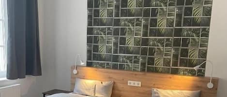 3 habitaciones, tabla de planchar con plancha y wifi gratis