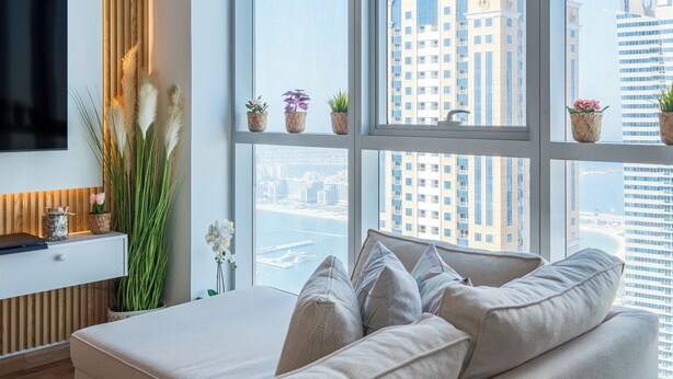 Living room - Torch 77 by Saffron House (Dubai)