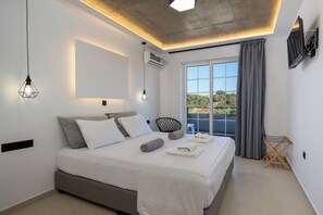 3 habitaciones, tabla de planchar con plancha y wifi gratis 