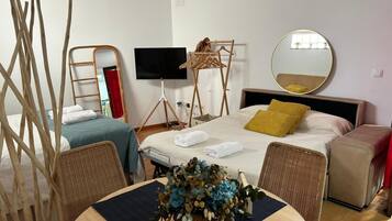 1 bedroom, iron/ironing board, WiFi, bed sheets