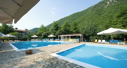 Agriani Hotel