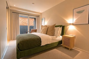 1 chambre, fer et planche Ă repasser, Wi-Fi, draps fournis