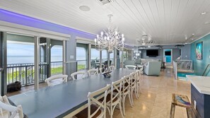 صورة غير مصنفة، 5 من 50، زرّ