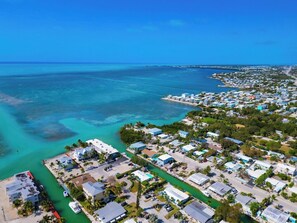 Unclassified image, 5 of 41, button - Seaside Escape - 3bed/3bath ground level waterfront pool home (Marathon)