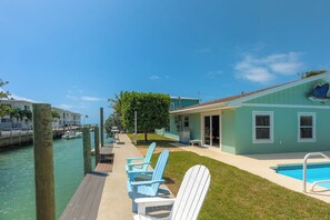 Piscine extérieure, piscine chauffée