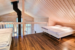 3 bedrooms, soundproofing, free WiFi