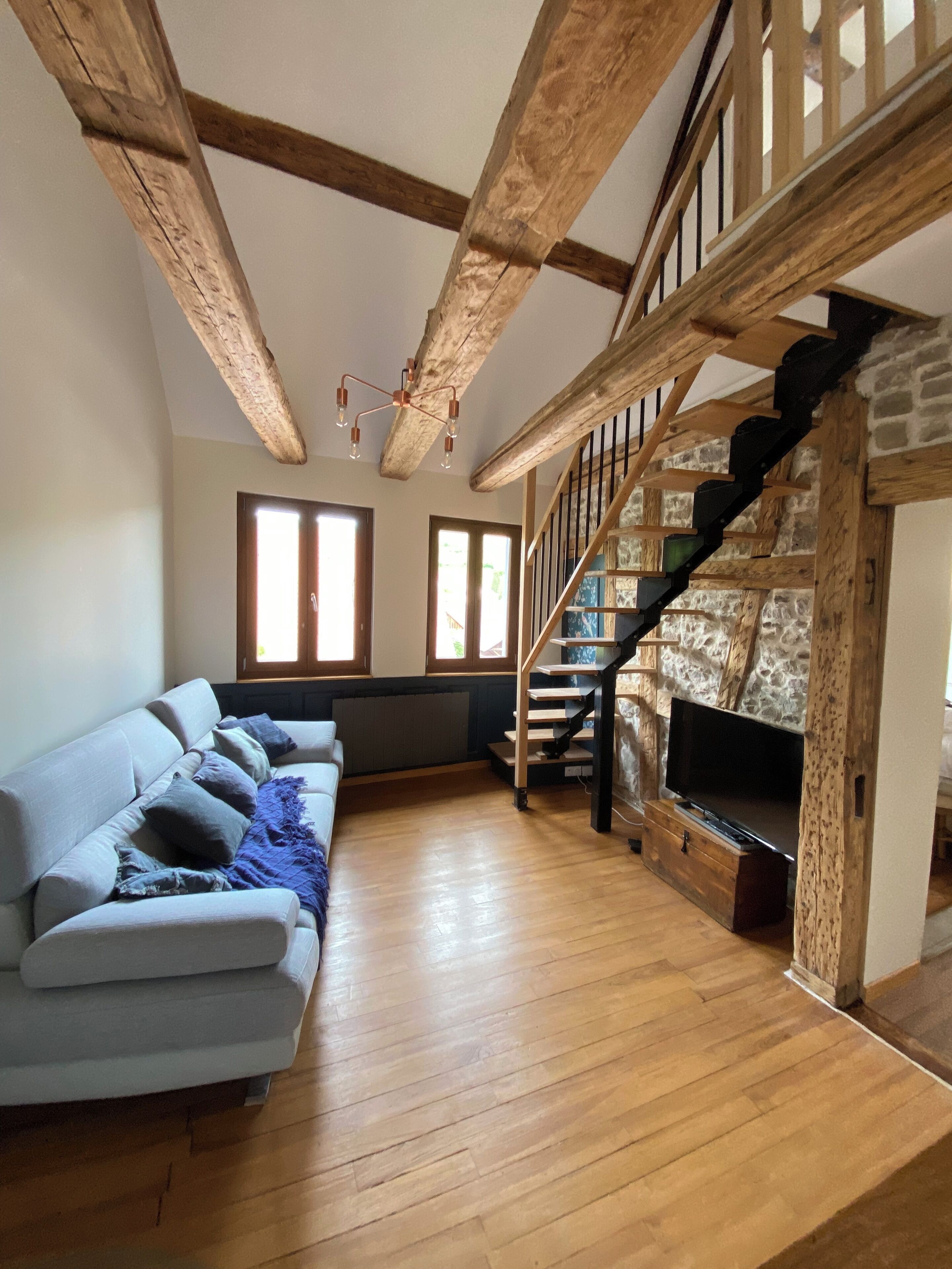 TV connectée, cheminée