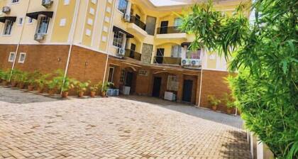 154 Apartment & Hotels