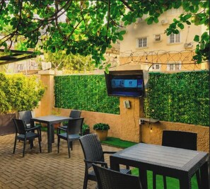 Snack bar - 154 Apartment & Hotels (Abuja)