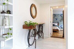 3 bedrooms, desk, iron/ironing board, WiFi