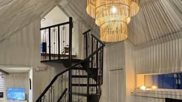 TV, fireplace, stereo, offices