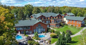 Exterior - Charming Retreat in Eastman | Spa, Bike & Hike ! (Eastman)
