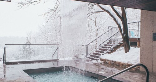 Charming Retreat in Eastman | Spa, Bike & Hike !